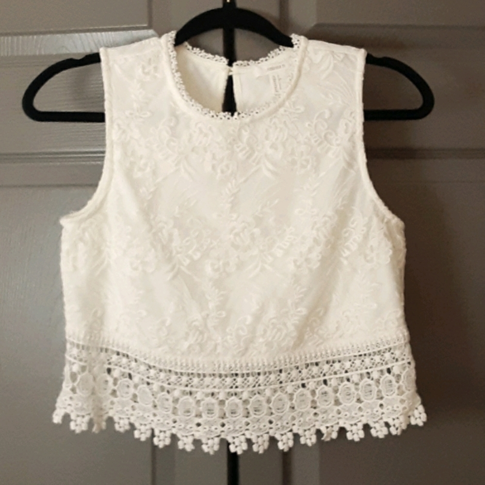 Forever 21 Crop top